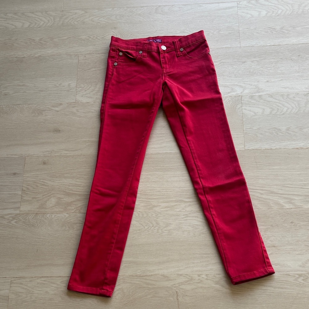Aqua Vibrant Red Apparel
